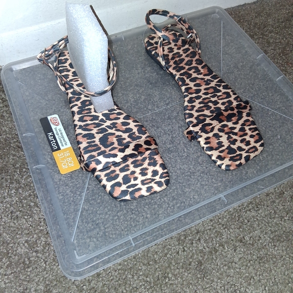 Stylish Leopard Print Women's Sandals - Picture 3 of 4
